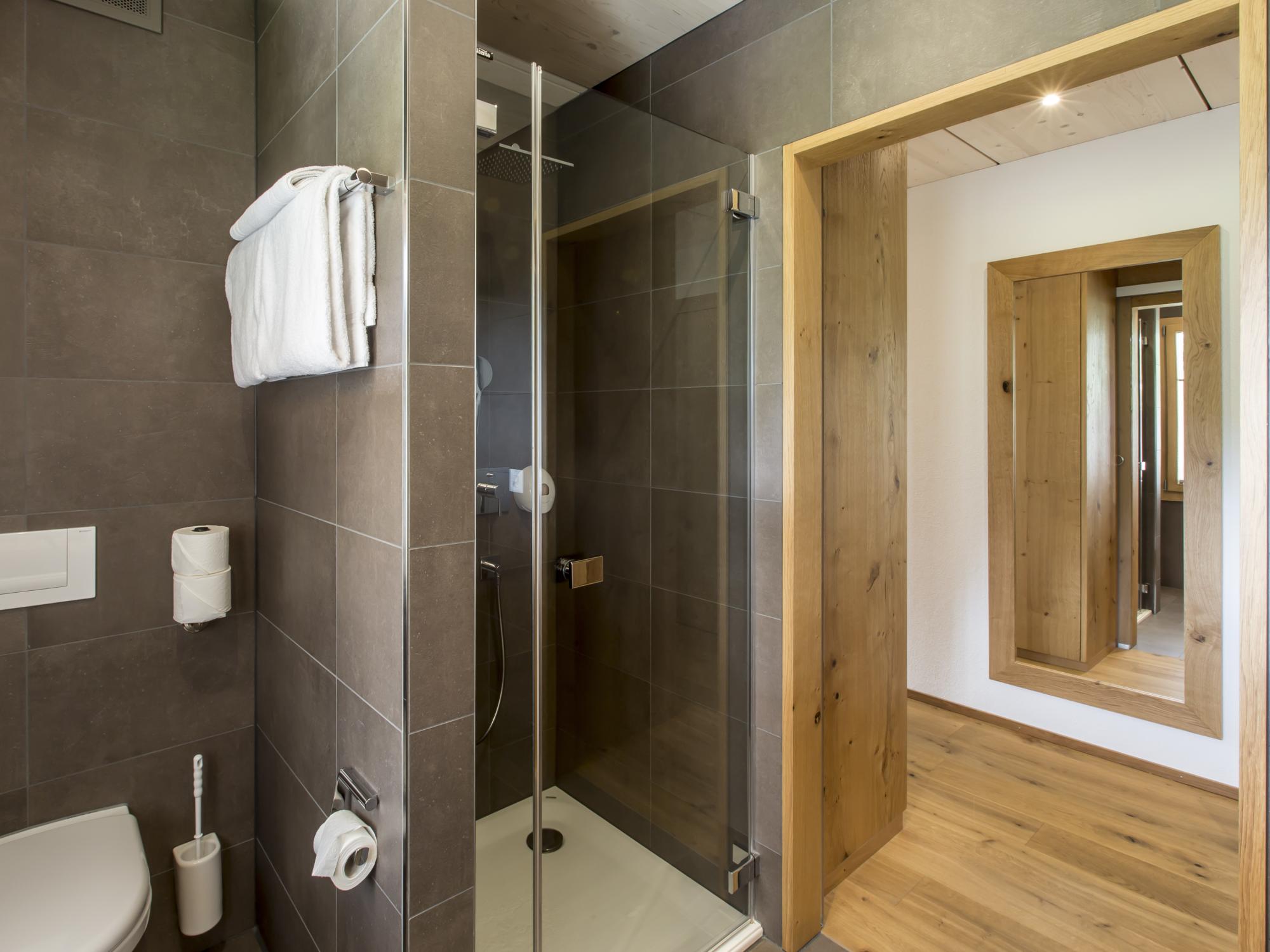 suite-22